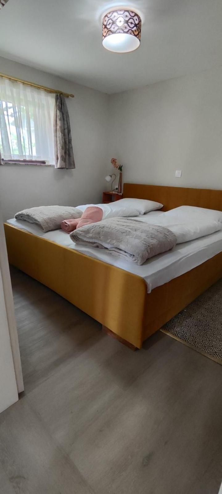 Begova Kuca-Velika Kladusa Extérieur photo