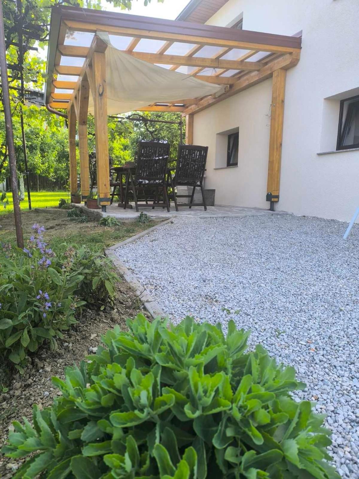 Begova Kuca-Velika Kladusa Extérieur photo